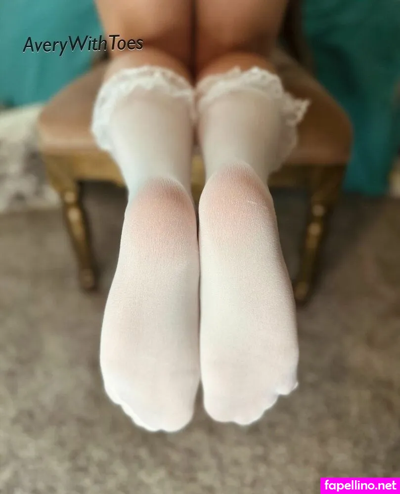 Averywithtoes Leaked Nude Picture #137qRNvDMx