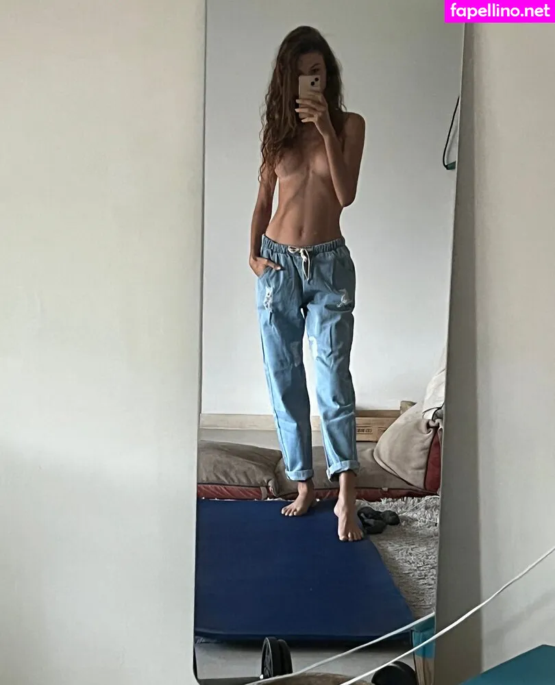 Awaytohealthy Leaked Nude Picture #j8BmorffQZ