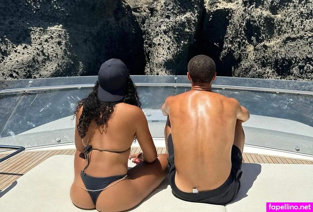 Ayeshacurry Leaked Nude Picture #y6UpXydlGu