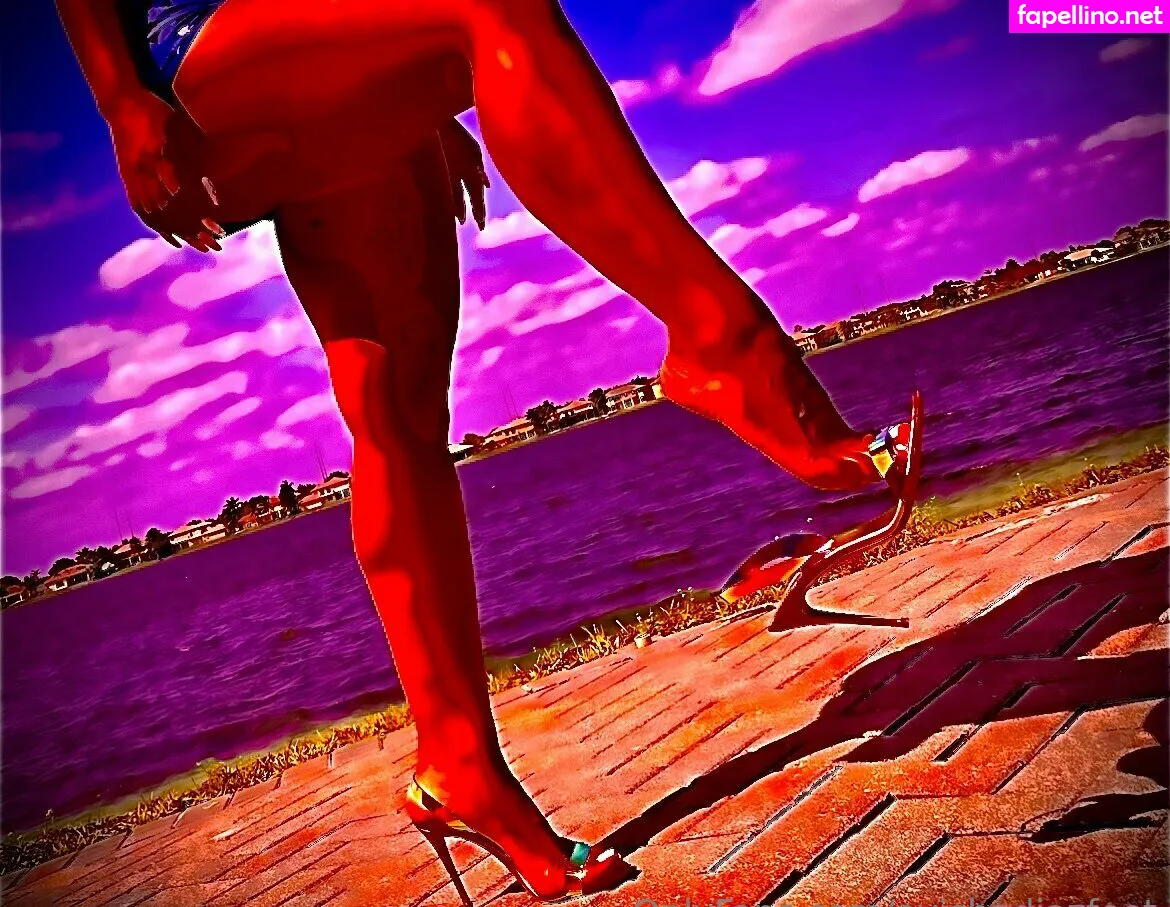 Ayishadiazfeet Leaked Nude Picture #OpMUTCVfly