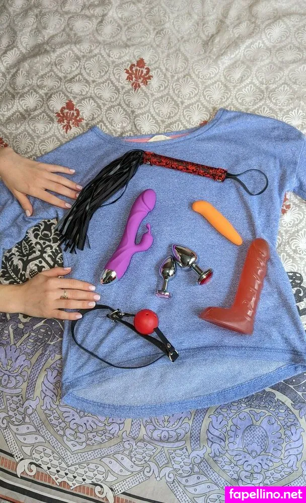 Ayolafox Leaked Nude Picture #RoweMrye1s