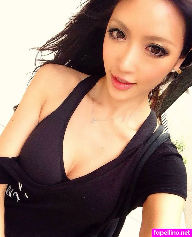 Azusanishigaki Leaked Nude Picture #Fk9Vp5w303