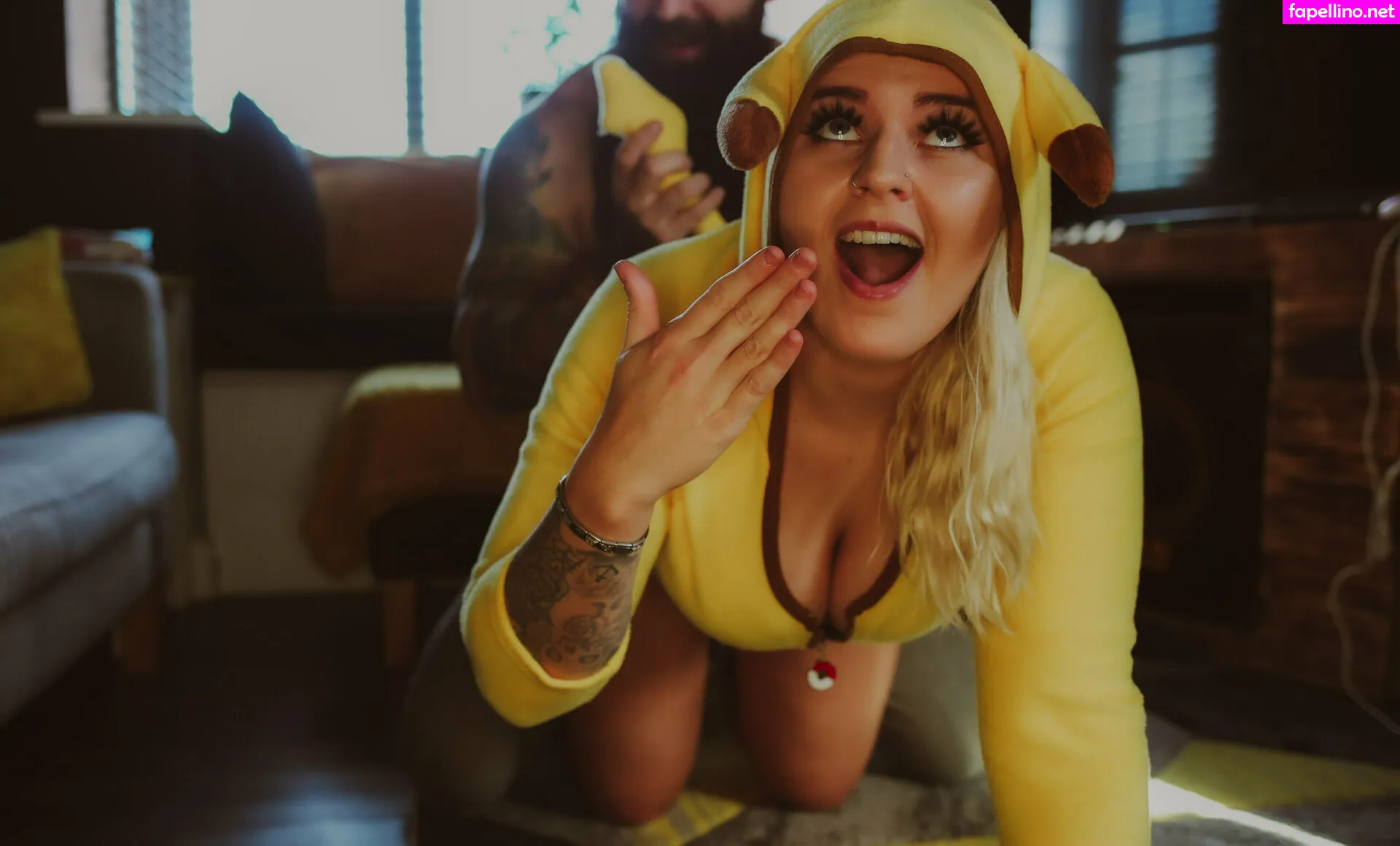 BabeMeetsBeard Leaked Nude Picture #flbUy9TrFL
