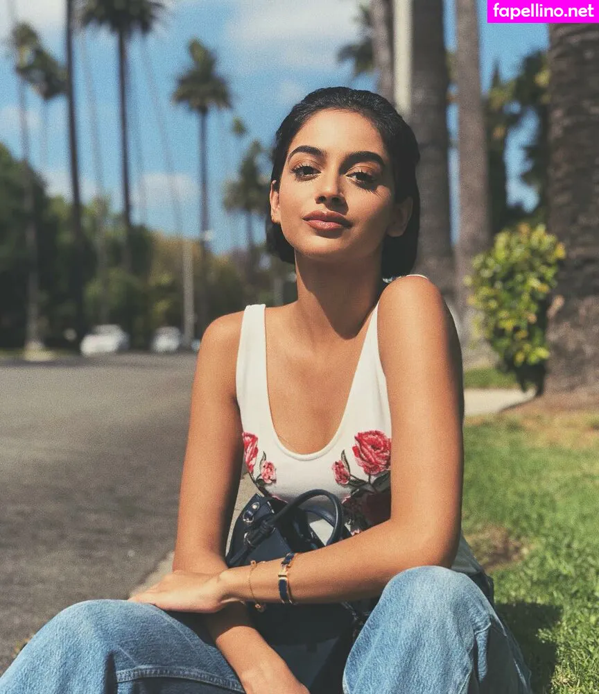 Banitasandhu, https: Leaked Nude Picture #FFchQfkKD7