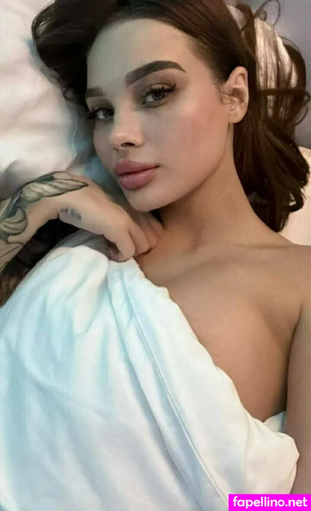 Bella, bella_lla Leaked Nude Picture #8jYYtVgtks