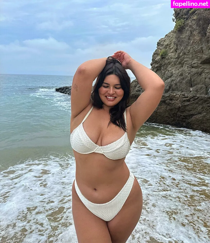Tall Thicc Latina Model, bellaagolden Leaked Nude Picture #PDlRWKNj29