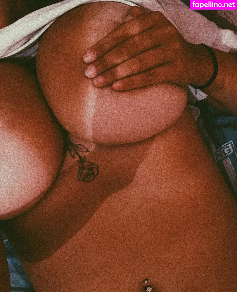 Belmakesmusic, belonly Leaked Nude Picture #15TKIiCBck