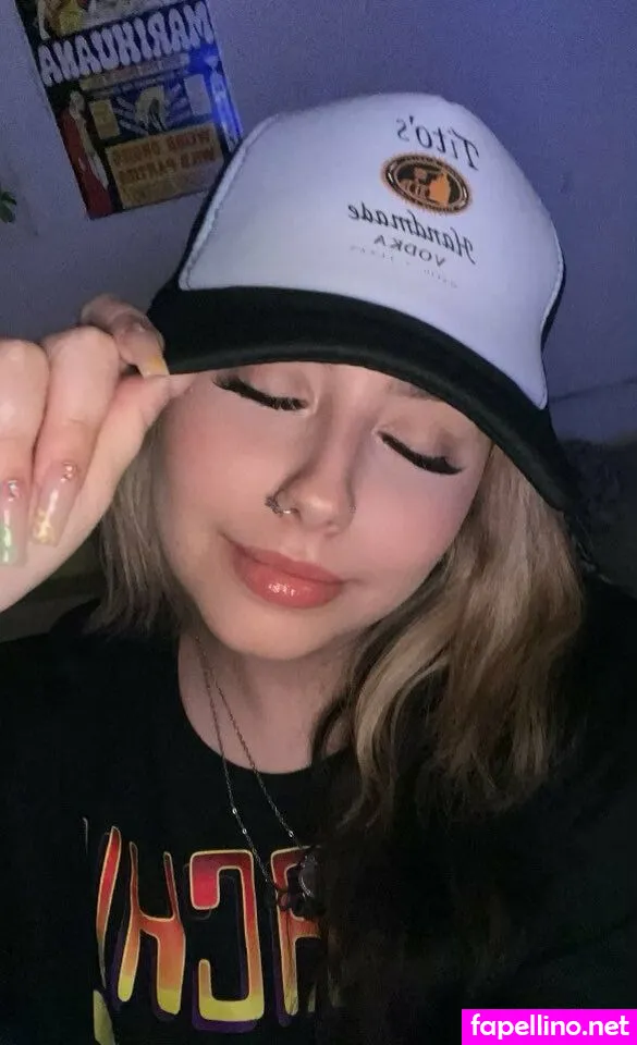 Peachesndmelons Leaked Nude Picture #KZ0AqXUlKT