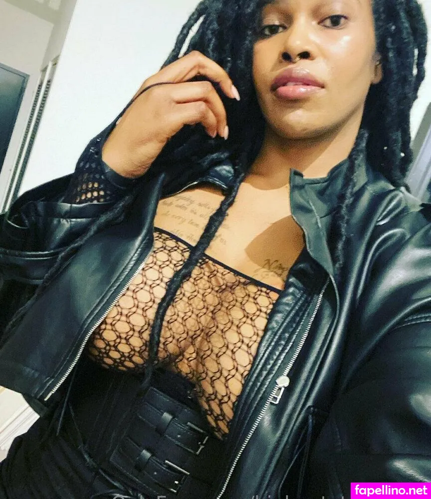 Bigbootytechnerd, queenryancdxx Leaked Nude Picture #ZuwAYfJbcw