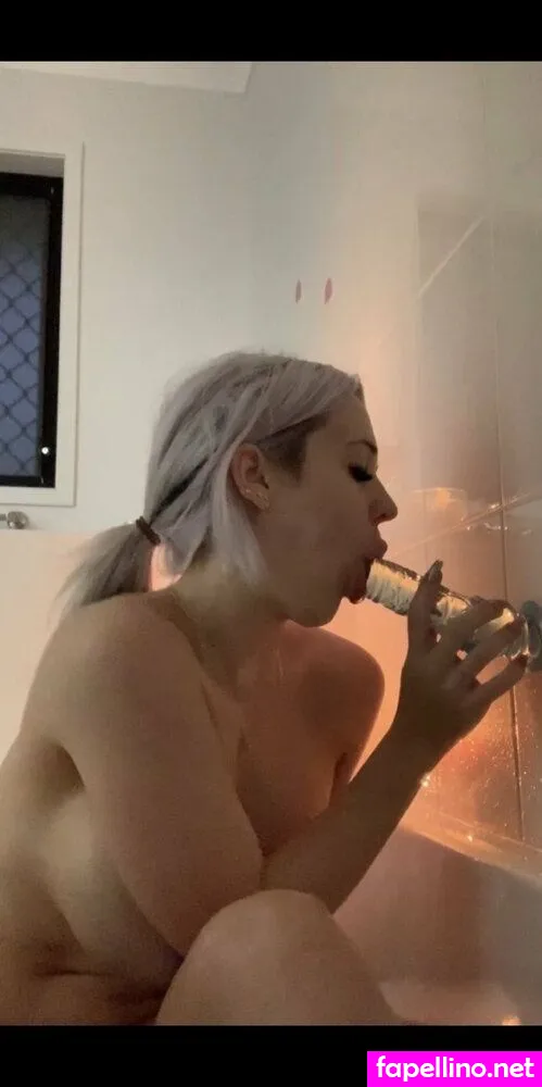 Billiebeever Leaked Nude Picture #SWHC84s6vJ