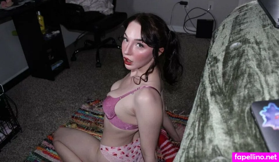 Bl0ve3, blovee.1 Leaked Nude Picture #8TH6PBHxFy
