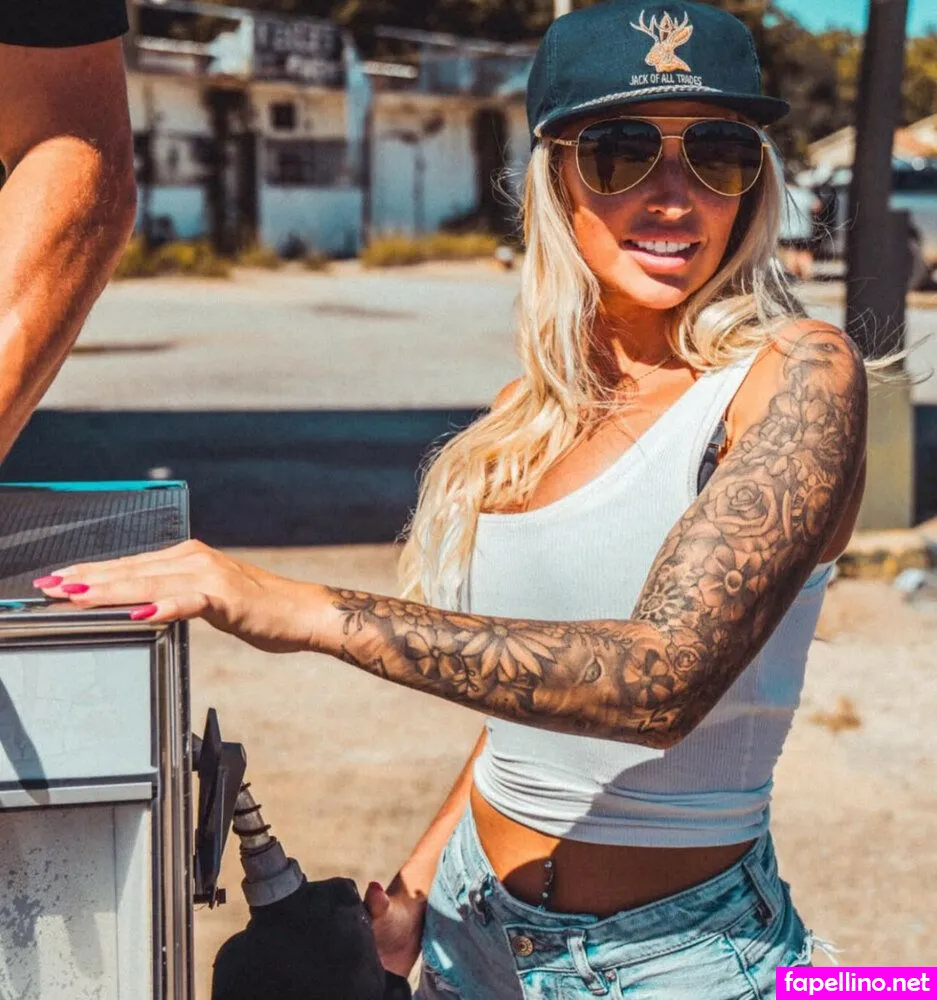 Alex Hannah, blacktoppingblondie, blondehairedblondie Leaked Nude Picture #e8Q0IzDEEQ