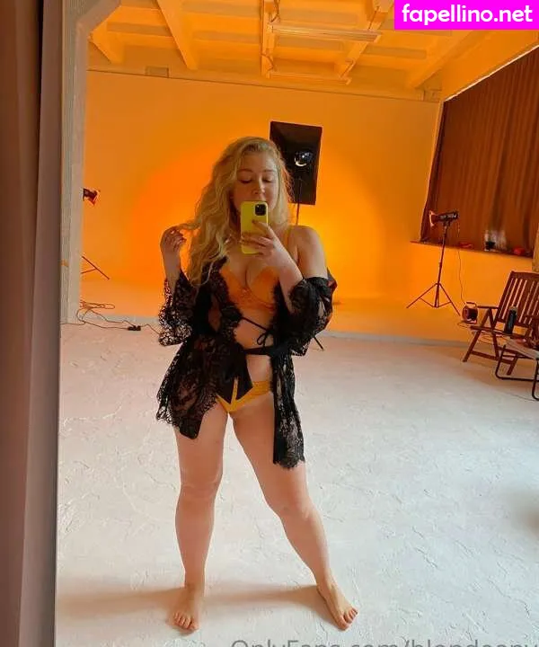 Ukraine twerker, blondeany, https: Leaked Nude Picture #IO7OVmlsMw