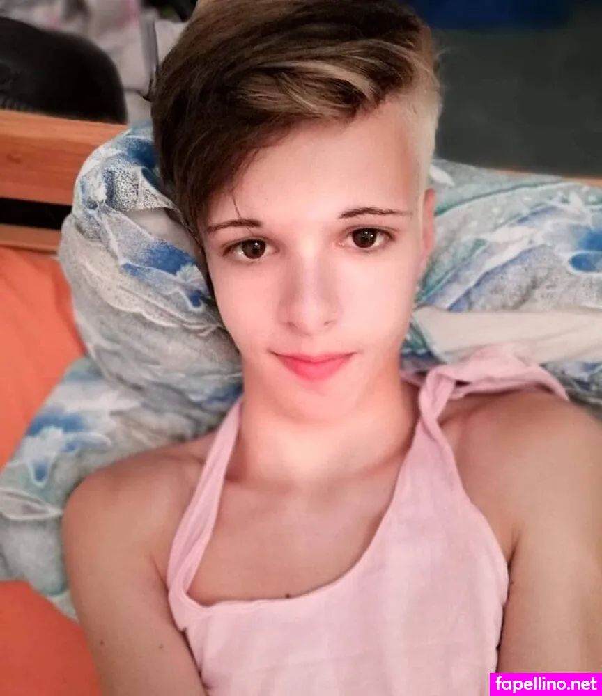 Blonditwink, blonditwink1, femboytwink2 Leaked Nude Picture #KvHNUMQ8nF