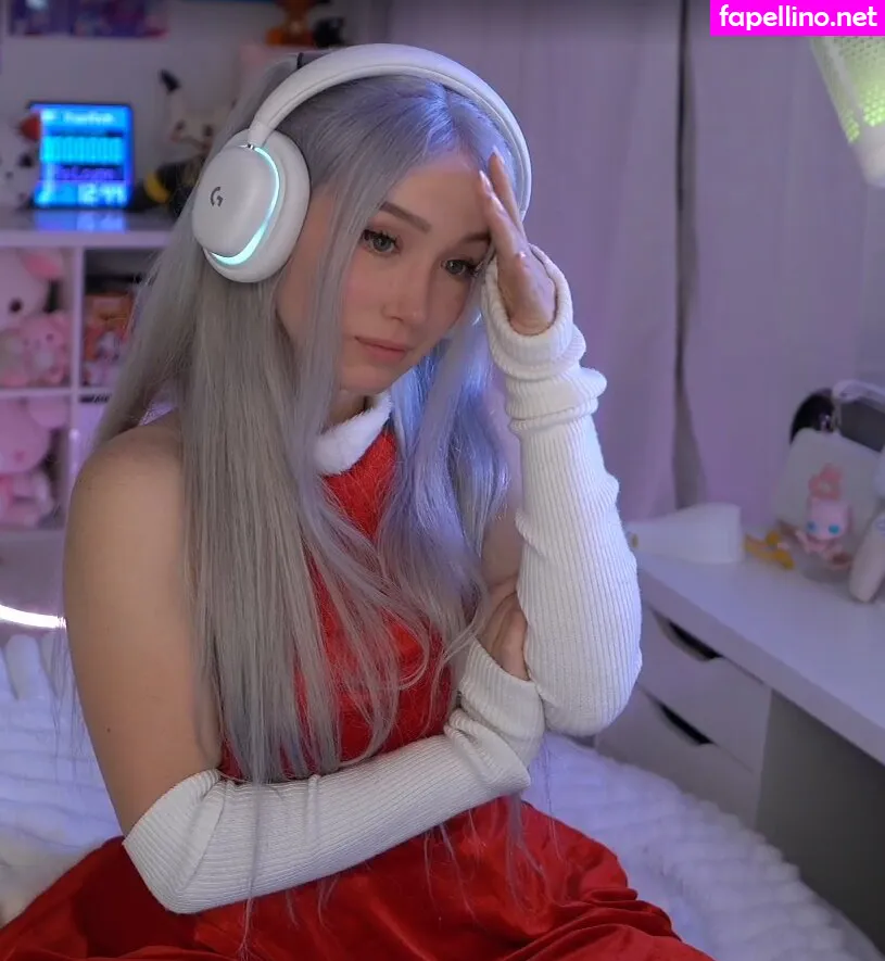 Blukitsune9, Orchidsandhoney, therealroyalblu Leaked Nude Picture #MYlSXsoHth