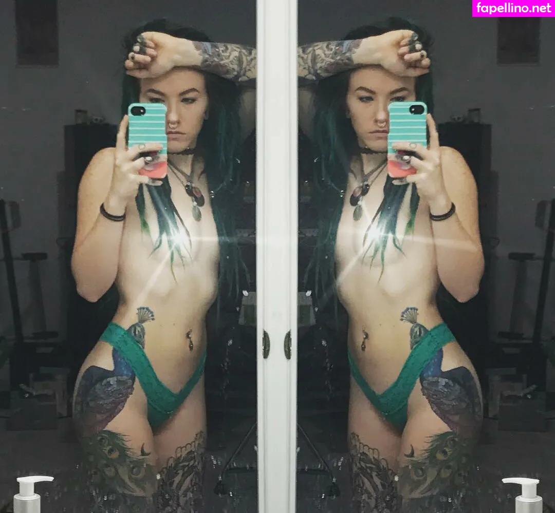 Blukitsune9, Orchidsandhoney, therealroyalblu Leaked Nude Picture #xKeQMwMapk