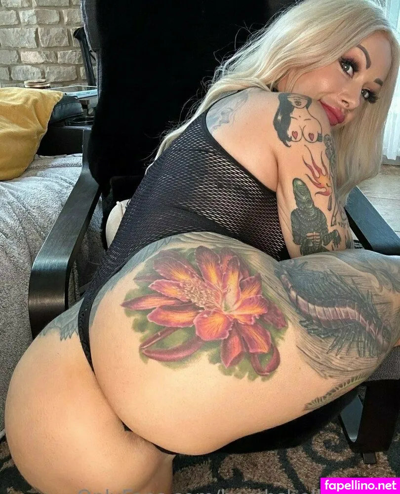 Bombshelldezfree, fudge_goddess Leaked Nude Picture #IGaZqSKPYi