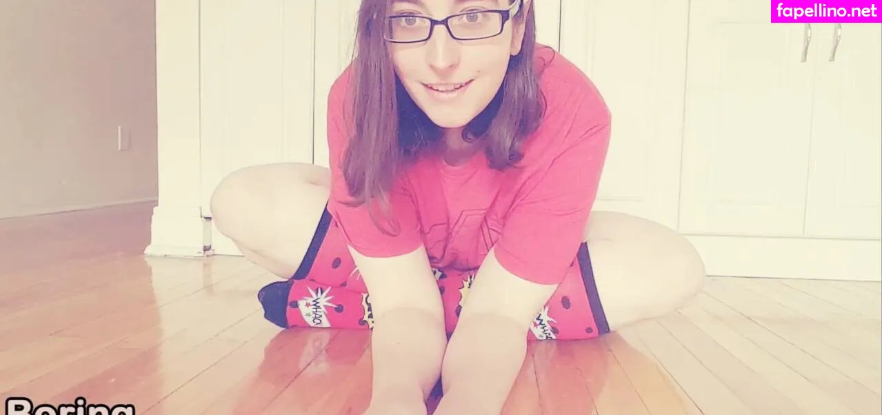 BoringKate, BoringNerdyKate, theboringkate Leaked Nude Picture #DcRKU4KHUh