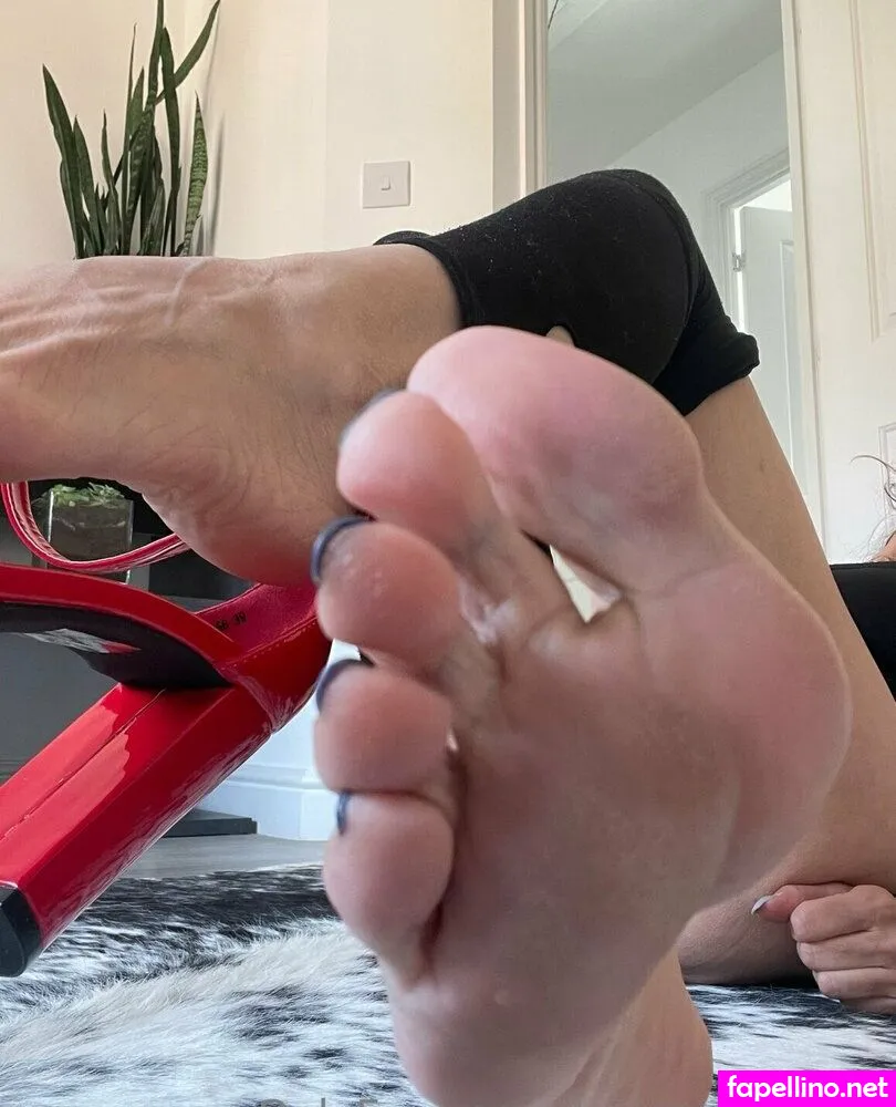 Bornroyal_feet, bornroyal_ng Leaked Nude Picture #KS9FWmreE3