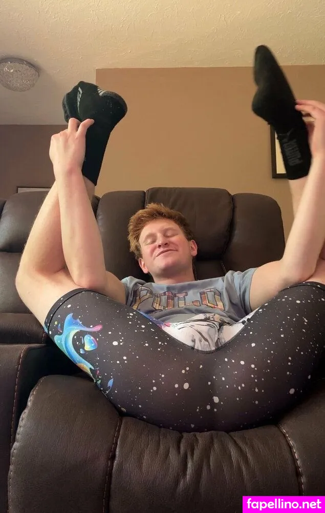 Brandonbator07, copthatbread Leaked Nude Picture #2gMsFQgD0r