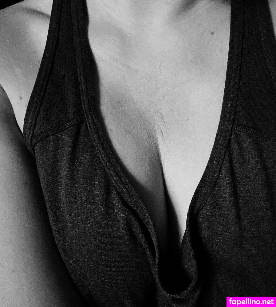 Breenicoleexo Leaked Nude Picture #mNx4NbAgZs