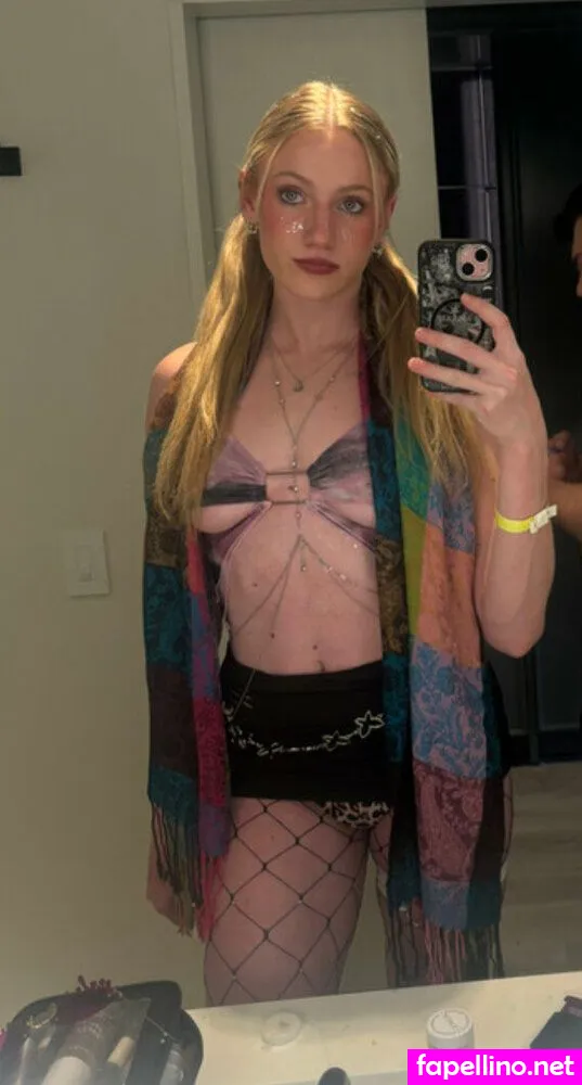 Britreed16, britreeves Leaked Nude Picture #o0Yn2v7FkW