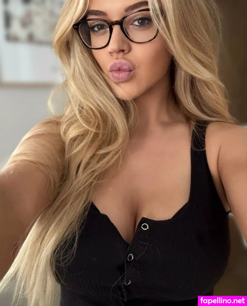 _brookblake_13, footgoddessblake Leaked Nude Picture #Q0uuT08Dpn