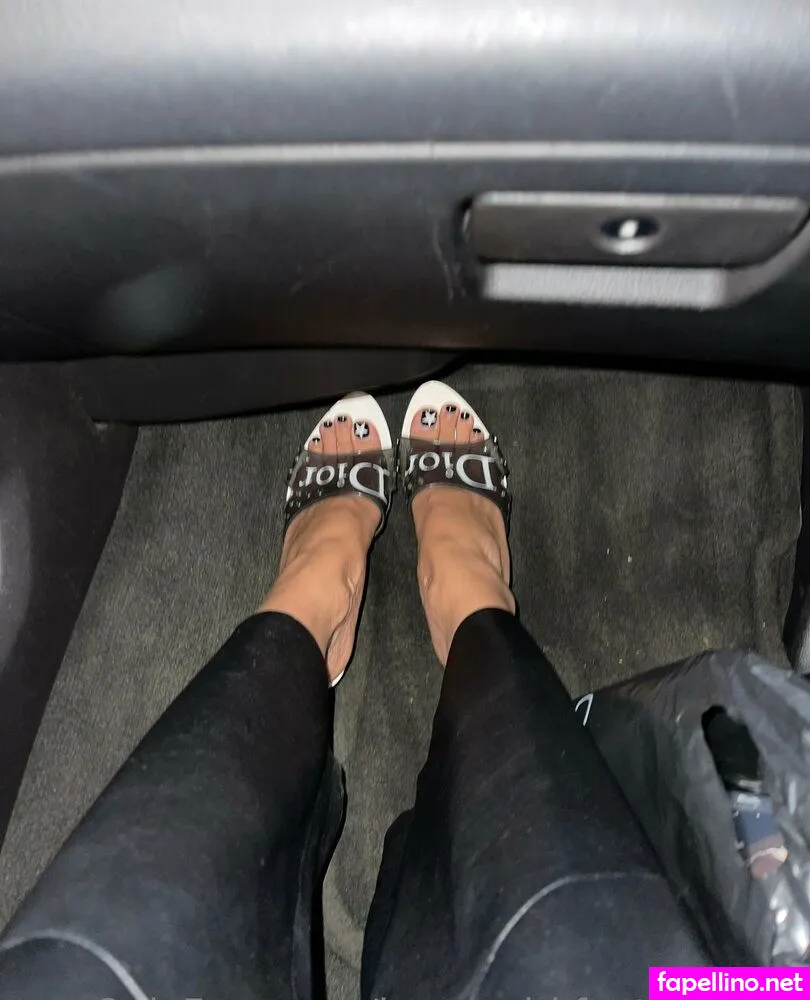 Browngirl.foot.fantasy, thekiickback Leaked Nude Picture #yvtLuvsrUr