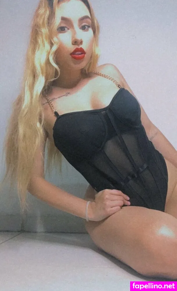 Camiilovelez11, camilove11 Leaked Nude Picture #EPZUQHDbir
