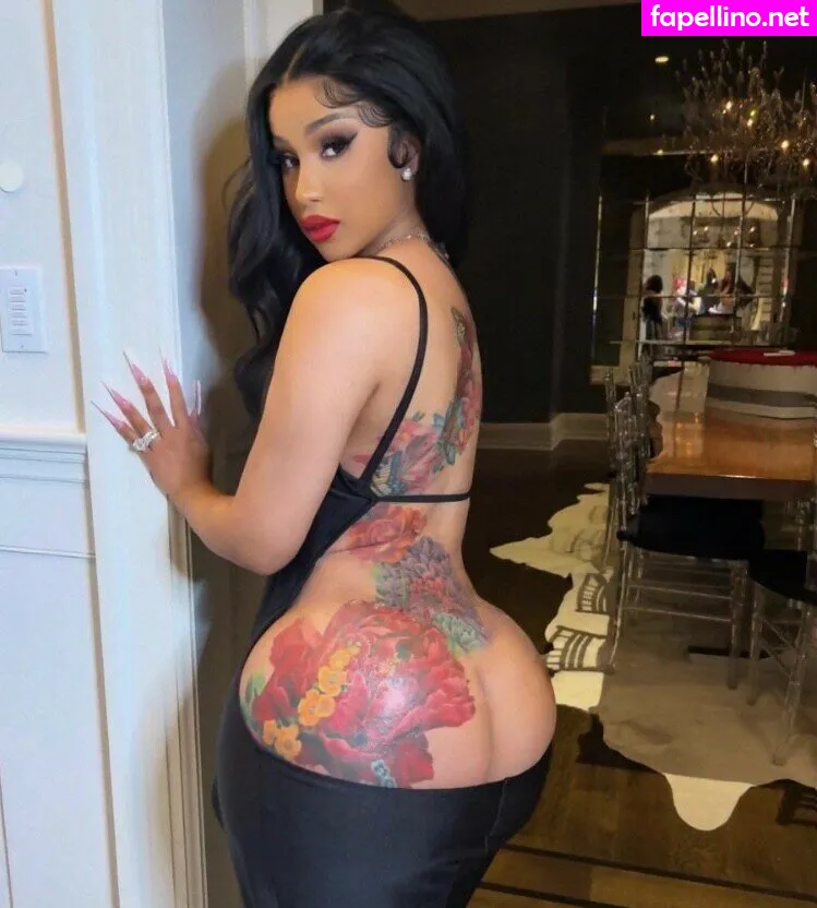 Iamcardib Leaked Nude Picture #0SGBDvel3o