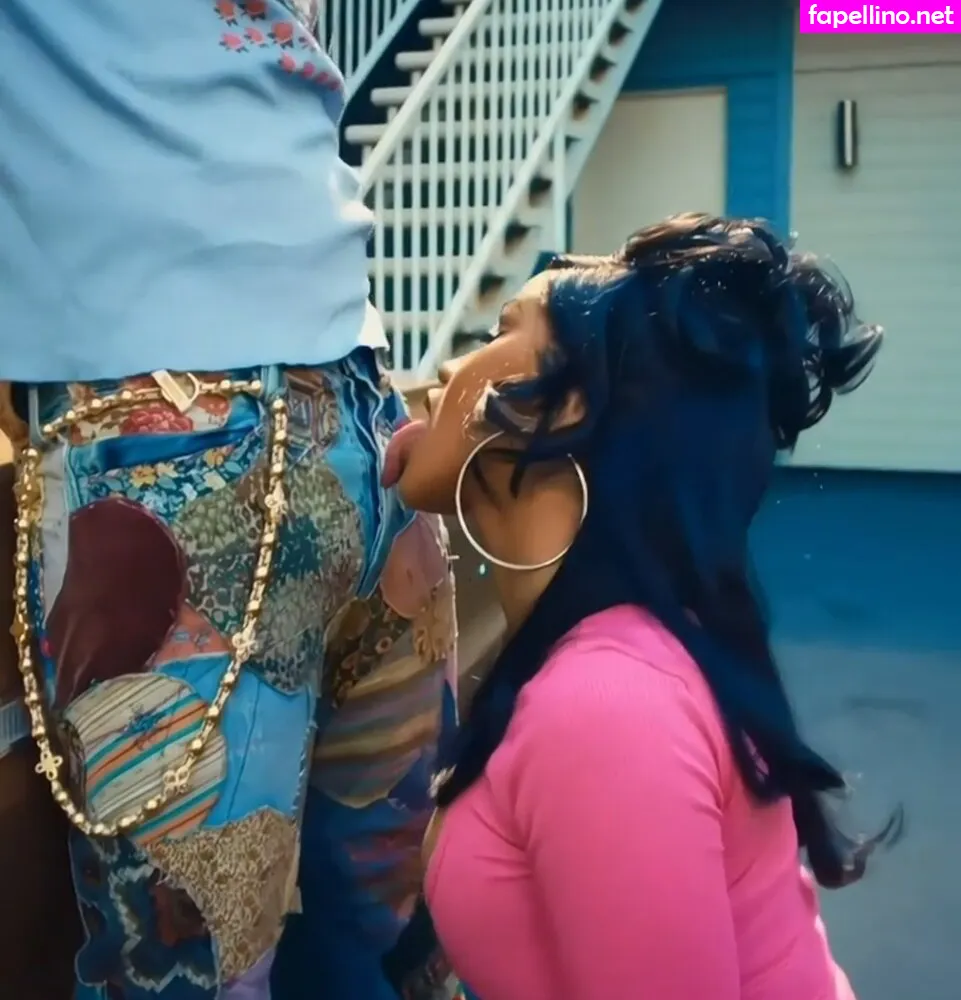 Iamcardib Leaked Nude Picture #1ehq1fyxAB