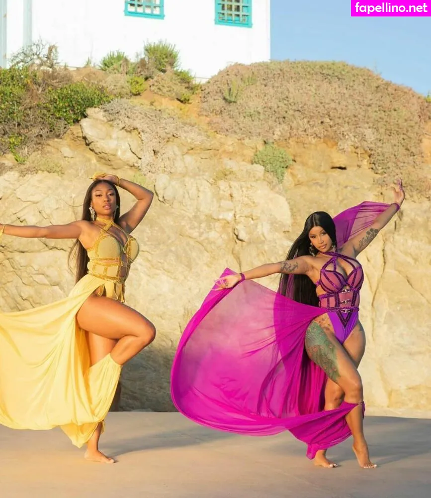 Iamcardib Leaked Nude Picture #5MDMtjuaGT