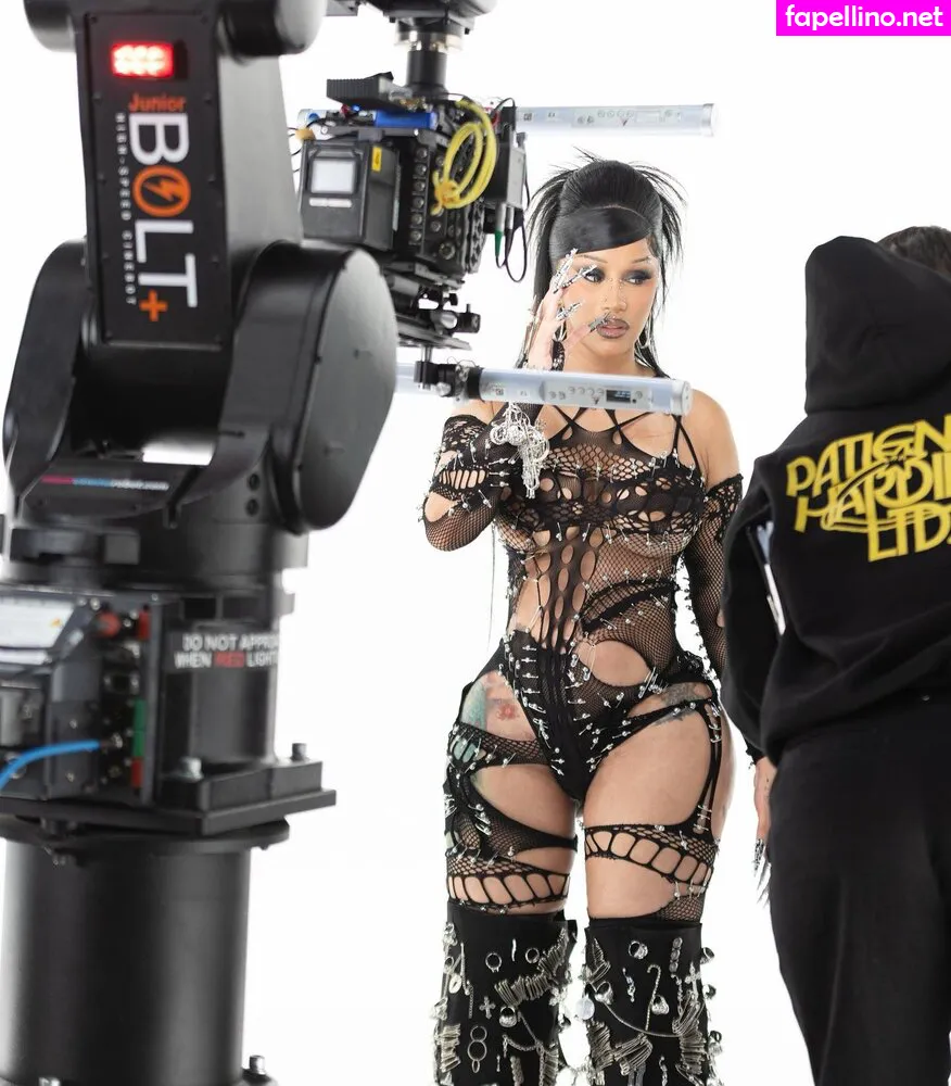 Iamcardib Leaked Nude Picture #9RUTmgPyfB