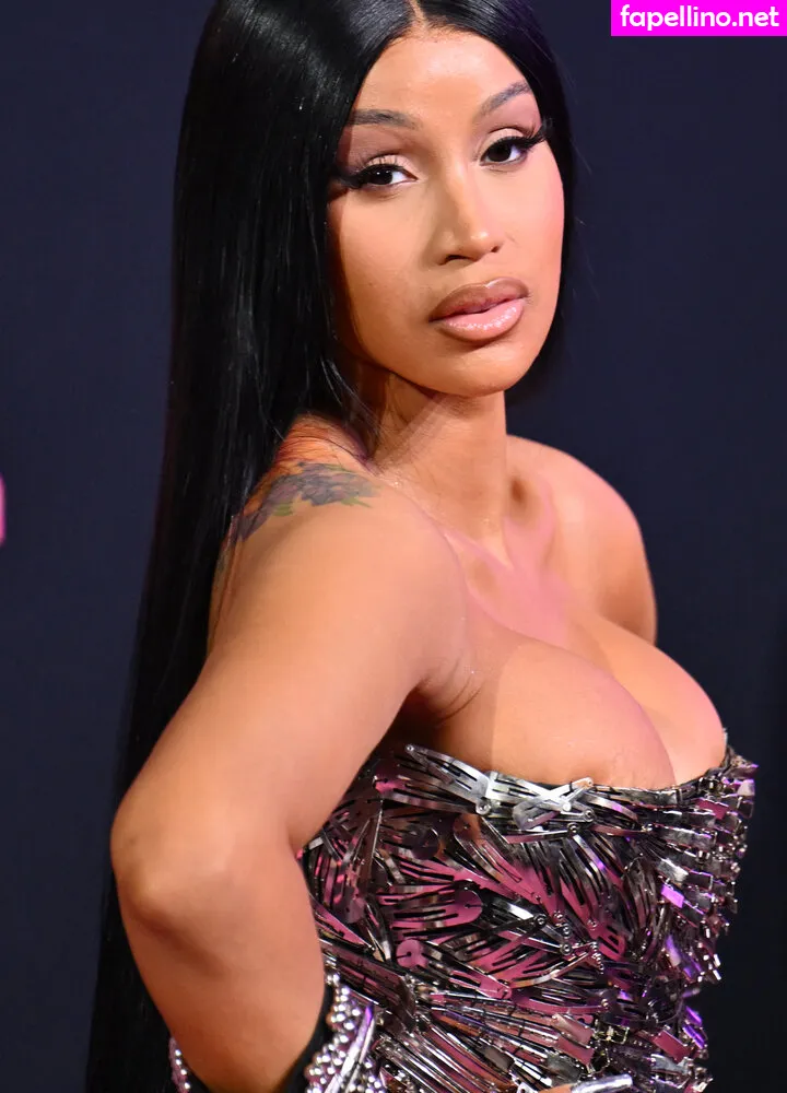 Iamcardib Leaked Nude Picture #DmWikq7lJu