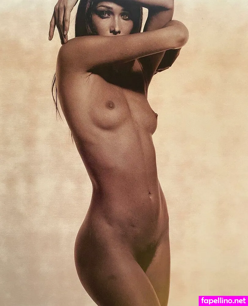 Carlalagerfeld Leaked Nude Picture #LUtM2D6UN0
