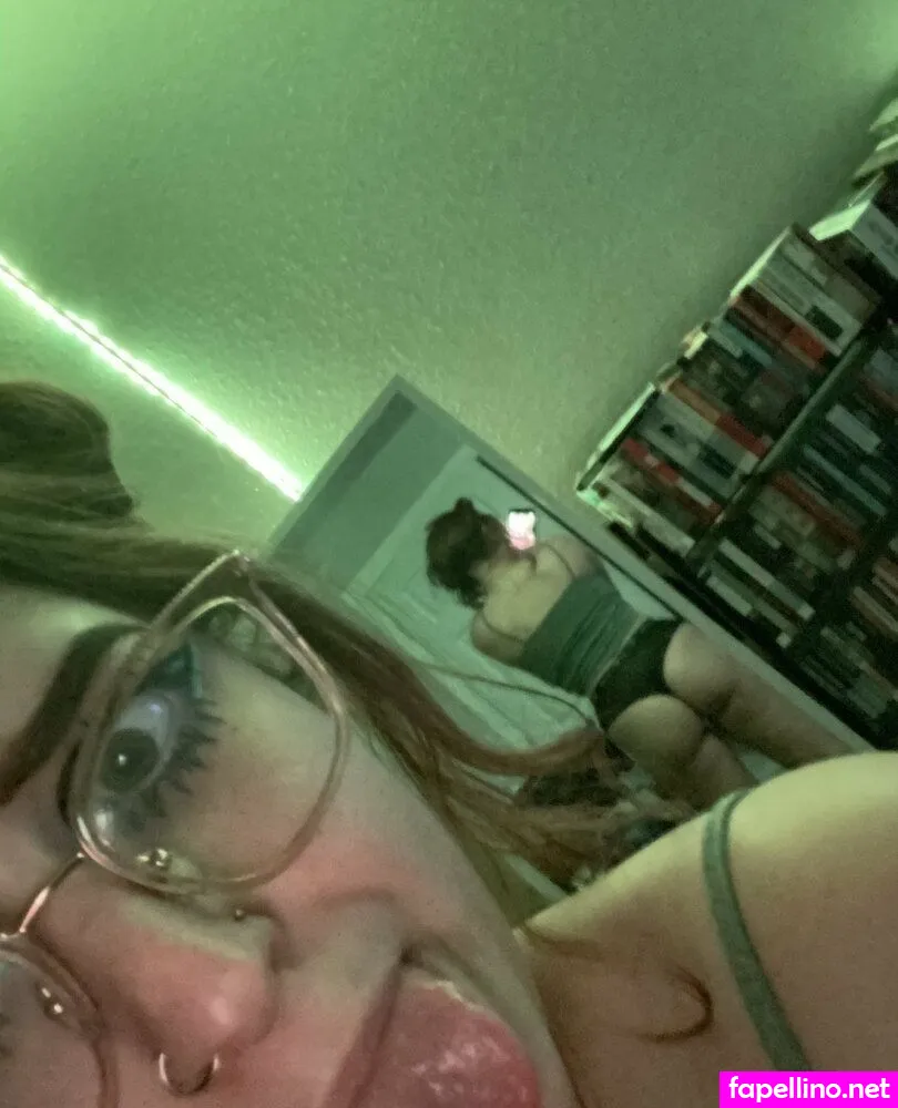 Carmen_j, carmenj420, mmmagandjeez Leaked Nude Picture #XKQDO2wFa7