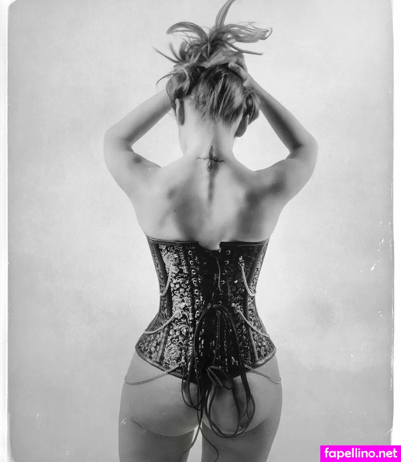 , Carmilla_K_Modeling, carmillac Leaked Nude Picture #mpEyzMzNWa