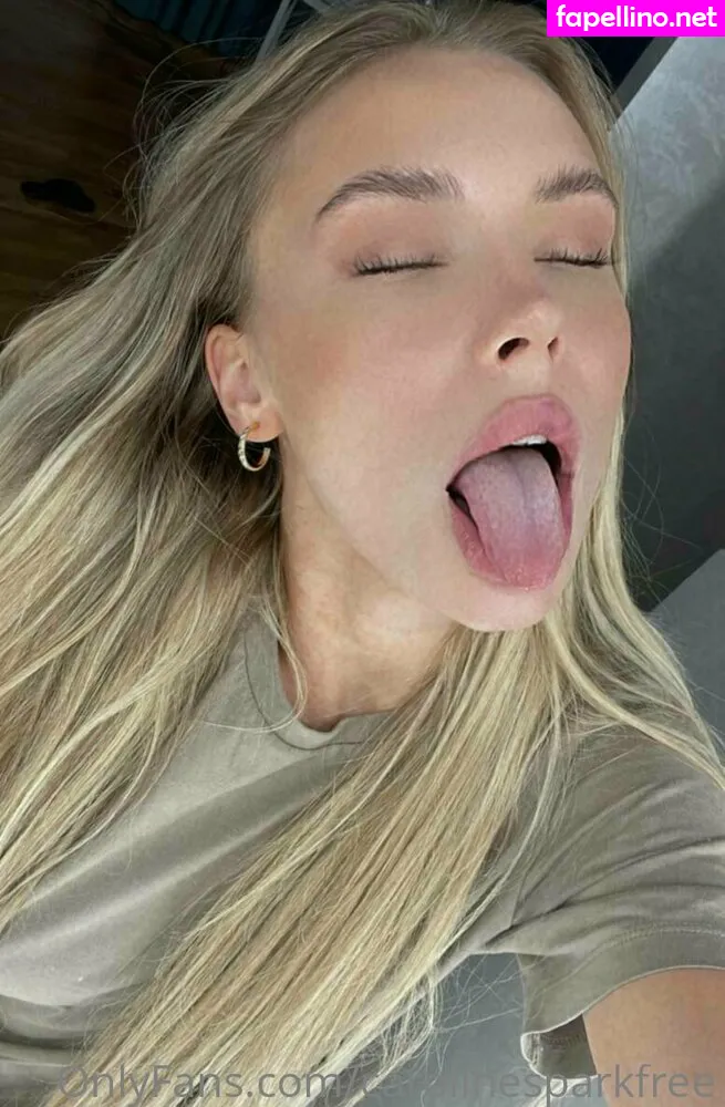 Carolinecf, carolinesparkfree Leaked Nude Picture #3dB7VPzGuU