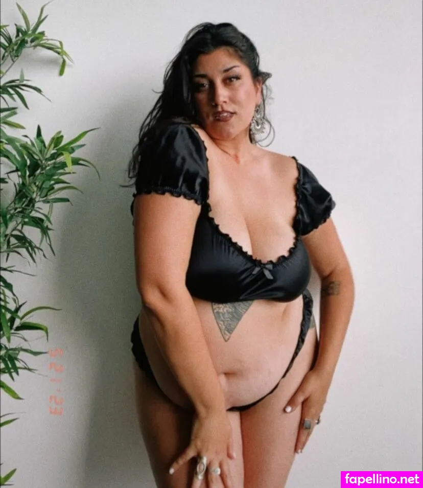 Chachamama, chachamamaburlesque Leaked Nude Picture #3Vj2vEm5jy