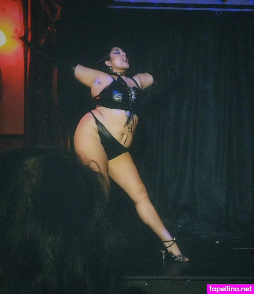 Chachamama, chachamamaburlesque Leaked Nude Picture #92kaE08k00