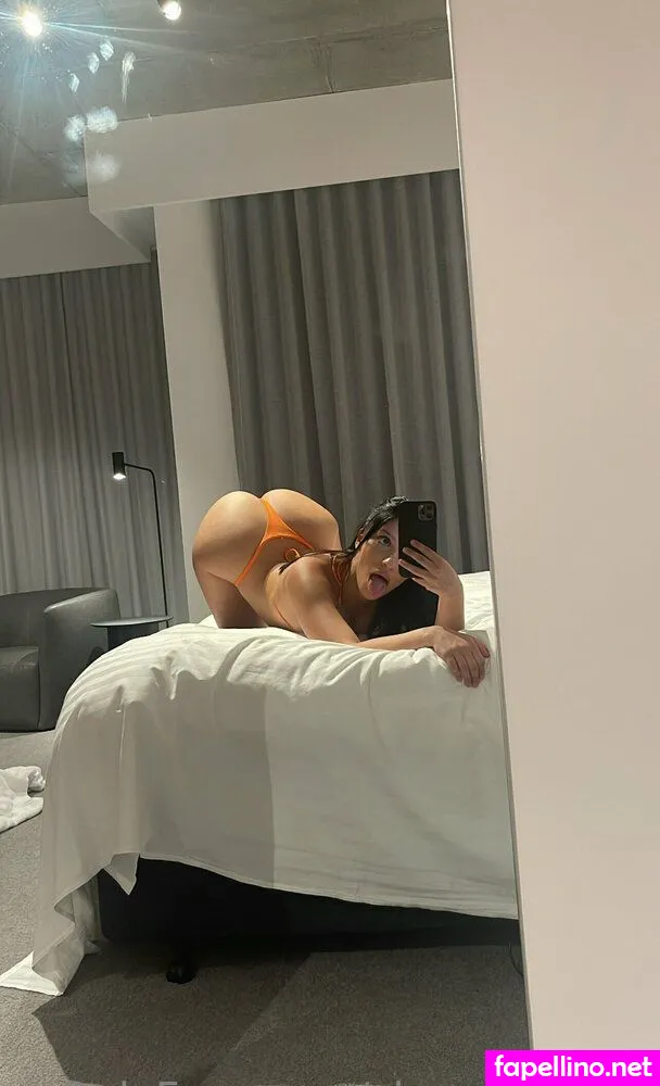 Chanelcarolineee, chanelofficial Leaked Nude Picture #mIYwELlrtK
