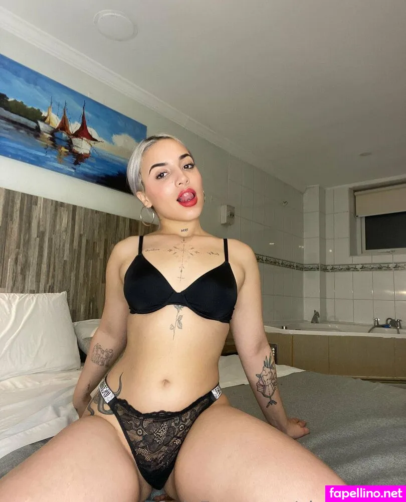 Chanelle18, chanellelimm Leaked Nude Picture #6qASwM84IN