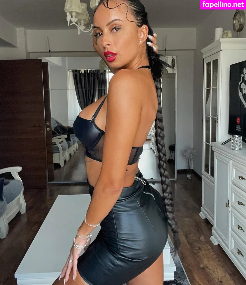 Cherrieruss, cherrierussx Leaked Nude Picture #5tyWME8Gsu