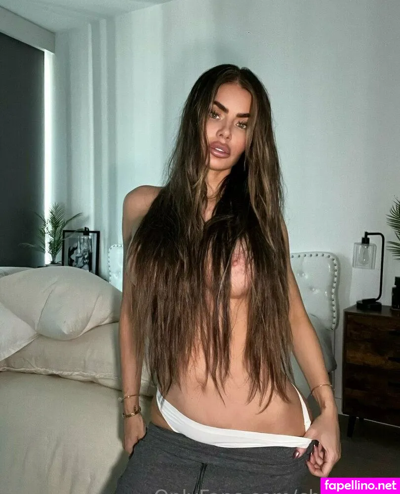 Chloesims Leaked Nude Picture #mJ11j9TyOu