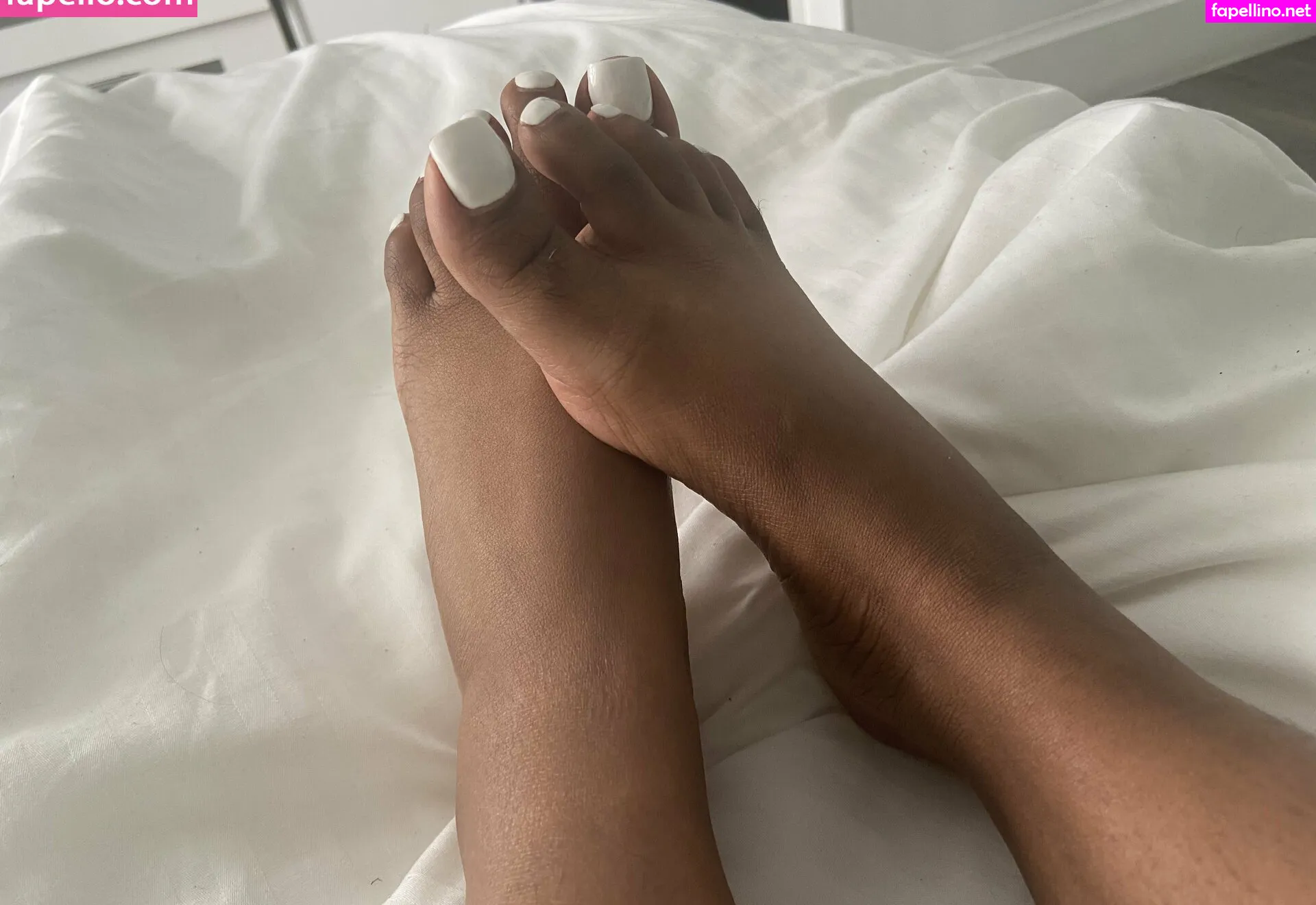 Chocolatefeet8, prettyfeetbaby248 Leaked Nude Picture #8W0KwpgSFx