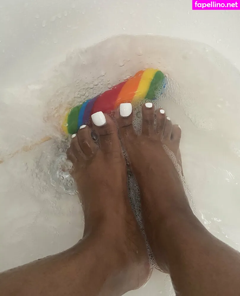 Chocolatefeet8, prettyfeetbaby248 Leaked Nude Picture #cGijADW560
