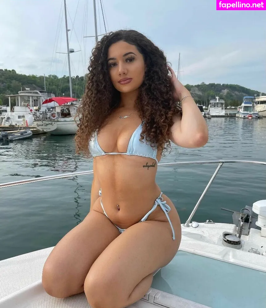 Aprilafterdarkk, christinaaamaral Leaked Nude Picture #K5giYE4kse