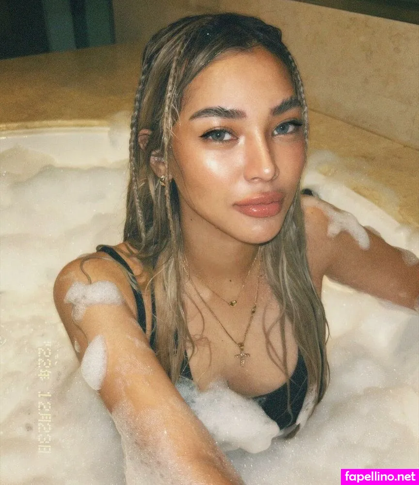 Christinesamsonn Leaked Nude Picture #DctM1EHODs