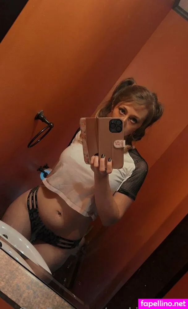 Cookiesnmilfmiami, cookiesnmillf Leaked Nude Picture #9ZPRZlUYu0
