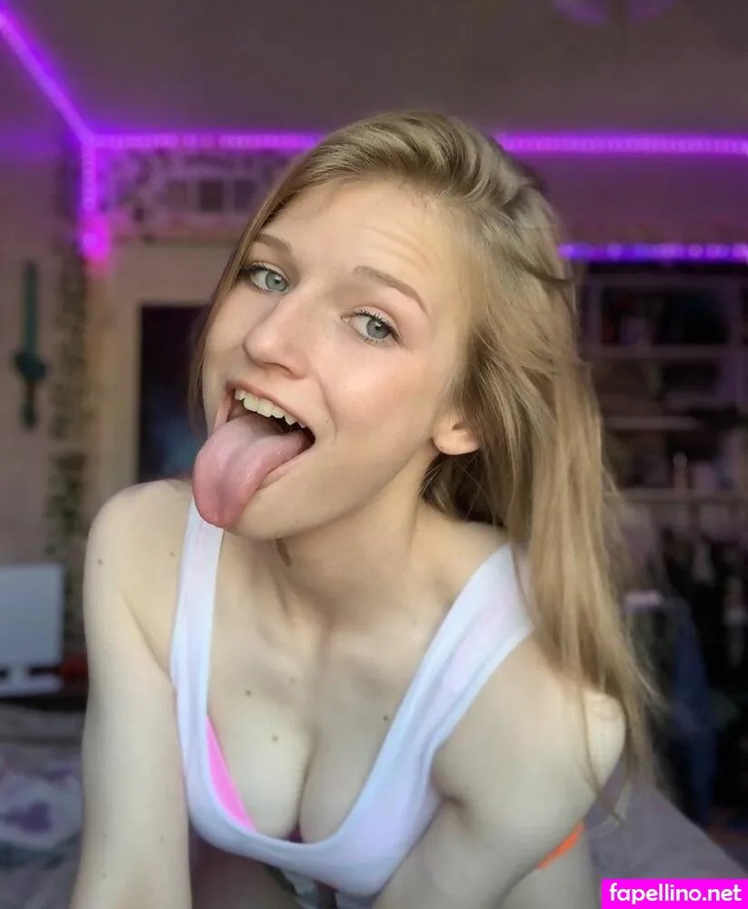 Natalia Halifax, crystal_moonxxx, crystalmooonclub Leaked Nude Picture #6Bn3pt4CpW